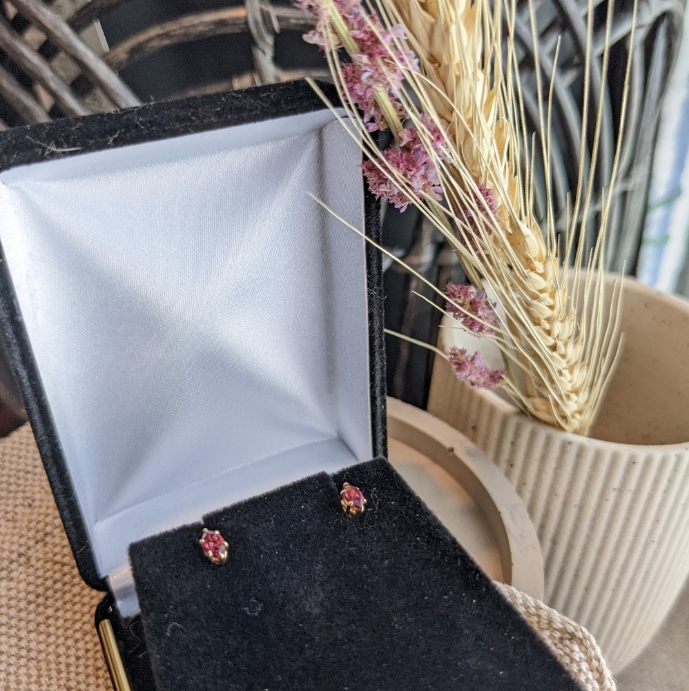 14K Gold and Garnet Stud Earrings - "Bonfire Heart"
